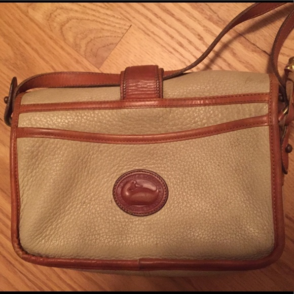 Genuine Vintage Dooney & Bourke Crossbody Bag 🦆 - Picture 3 of 8